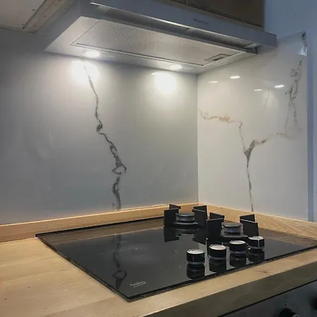 Guest 4u Apartmán Tirana